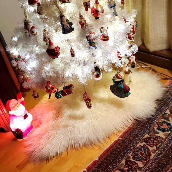 💥SOLD💥Authentic Mongolian Sheep Fur Pelt - Picture 3 of 8